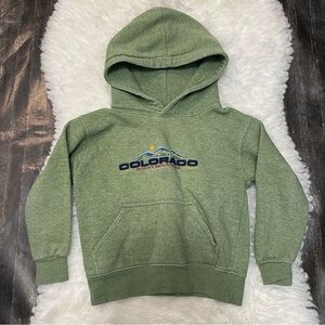 DENVER COLORADO EMBROIDERED GREEN KIDS HOODIE SWEATER COMFY CASUAL STREETWEAR